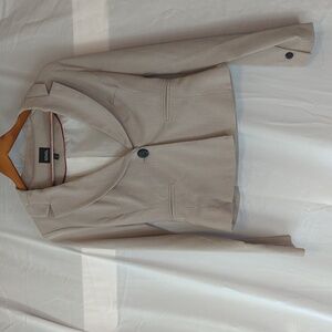 XOXO beige blazer medium
